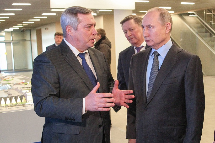 Платов