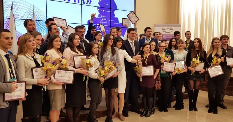 34 студентам и молодым предпринимателям Дона вручены дипломы победителей программы «УМНИК»